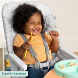 Ingenuity Winnie the Pooh Classic Pals Compact Folding High Chair Up to 3 Years